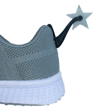 Load image into Gallery viewer, ShoeTails Mini Spinning Spurs Black with Silver Star for Clogs and Shoes (1 Pair)